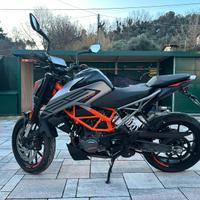 Ktm duke 125 2022 1326km