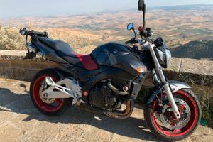 Suzuki GSR 600 Yoshimura