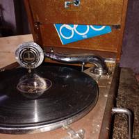 Gira dischi a manovella 