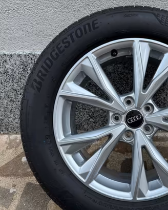 CERCHI IN LEGA AUDI ORIGINALI DA 18 CON GOMME