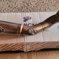 Scarico terminioni mv agusta brutale 675