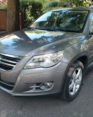 Tiguan 1.4 16V TSI Sport & Style (18°)----km 89900