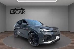 Volkswagen Tiguan 2.0 tdi R-Line 150cv dsg~Unipro~