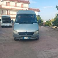 Mercedes sprinter 27 diesel -17 posti 