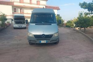 Mercedes sprinter 27 diesel -17 posti 