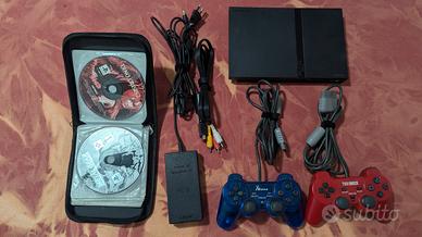 PlayStation 2 con 8 giochi e 2 joystick 