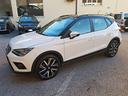 seat-arona-1-0-tgi-black-edition