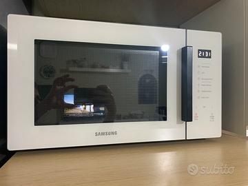 Microonde Samsung semi nuovo