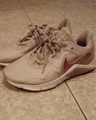 Nike Sneaker Legend Essential 2 Pink