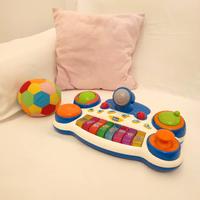 Pianoforte giocattolo Chicco con canzoni