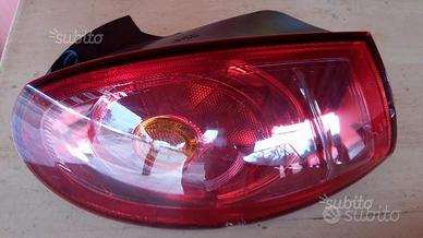 Faro fiat bravo
