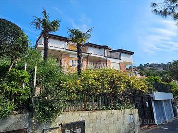 0ABPN - TRILOCALE CON GIARDINO