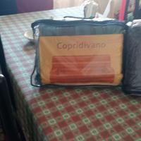 copridivano tre posti 