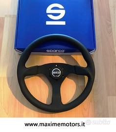 Volante SPARCO STRADA pelle liscia traforata