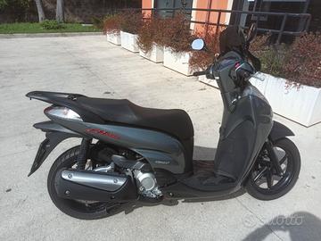 Honda SH 300 - 2009