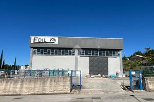 MULTILOCALE A MONTEMILETTO