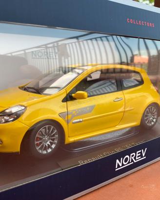 1:18 Norev Renault Clio 3 RS F1 TEAM CUP 2007