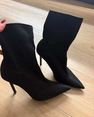 Stivaletto con tacco