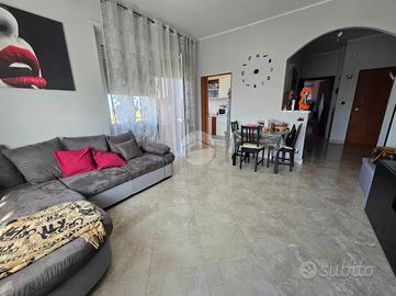 2 LOCALI A LOMBARDORE