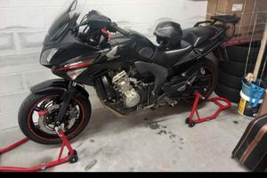 moto gbf 600 anno 2010. 3200 trattabile 