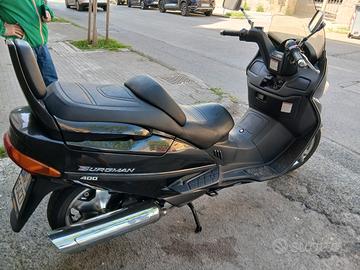 Suzuki Burgman 400