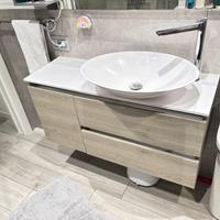 Mobiletto bagno