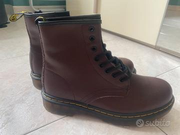 Scarponcini nuovi simil Dott. Martens