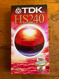 Videocassetta TDK HS240