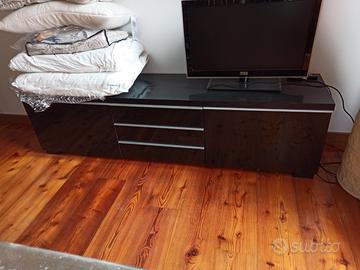 mobile porta TV e DVD