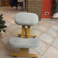 Sedia ergonomica posturale in legno regolabile