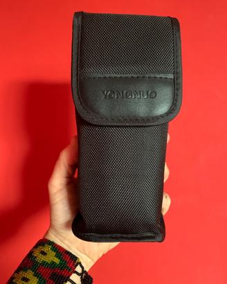 Flash fotográfico YN560 III con custodia