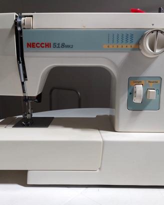 Macchina da cucire Necchi Type 518