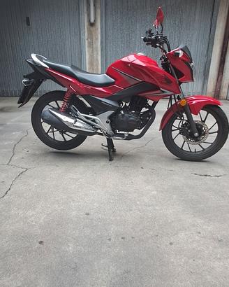 HONDA CB125F
