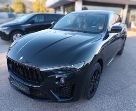 Maserati Levante SUPER ACCESSORIATA TOTAL BLACK