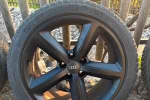 Set 4 cerchi originali Audi 18” colore nero