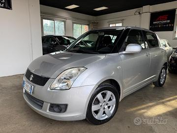 Suzuki Swift 1.3 4x4 5 PORTE