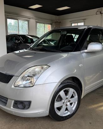 Suzuki Swift 1.3 4x4 5 PORTE