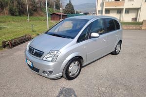 1.4 benzina tagliandata opel 