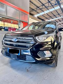 Ford Kuga 1.5 TDCI 120 CV S&S 2WD Powershift ST-Li