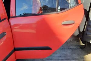 HYUNDAI I10 2009 - PORTA POSTERIORE SINISTRO