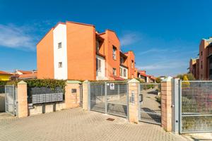 2 LOCALI A GRUGLIASCO