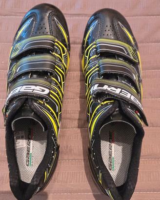 SCARPE CICLISMO GAERNE  NERO/GIALLE N.43