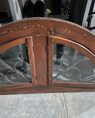 Splendido Arco di Finestra Antico in Legno