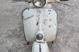 Vespa Primavera 125 1a serie 69