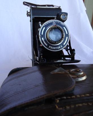 macchina fotografica  FOIGLANDER PRONTOR. II