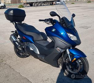 Moto BMW c  650 sport