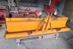 Pala posteriore per trattore