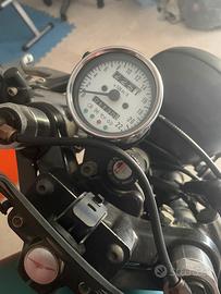 Moto Guzzi V7 Cafè Racer