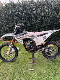 Ktm sxf 250 2024 pari al nuovo