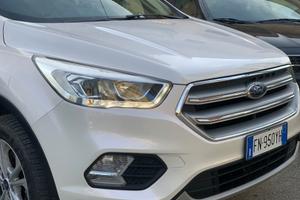 Ford Kuga 1.5 TDCI 120 CV S&S 2WD Titanium